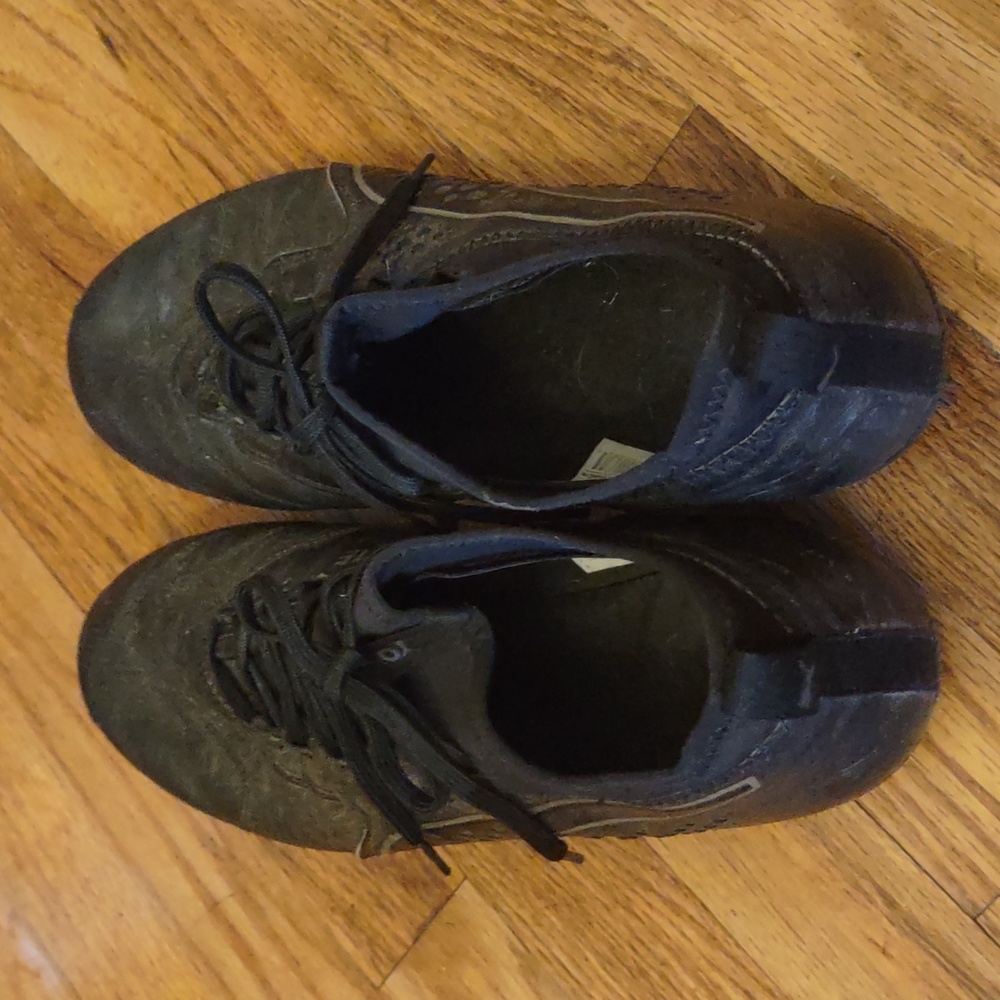 Puma rugby shoes
